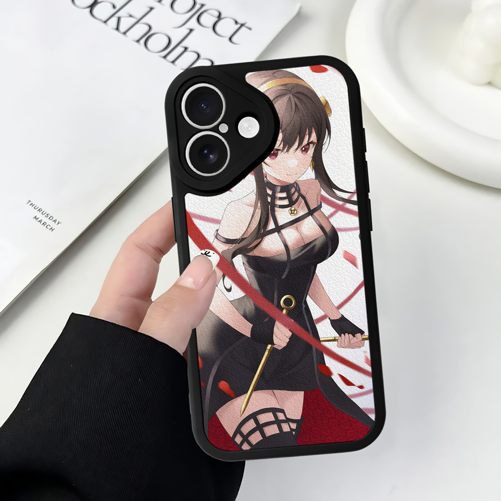 （画像用） SPY×FAMILY间谍家家酒 【iPhone 16シリーズ対応】シリコンスマホケース（レザー調） 材質：シリコン